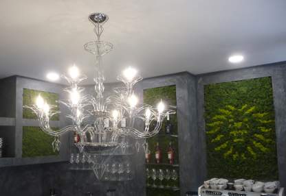 progetto illuminazione bar a Cannes